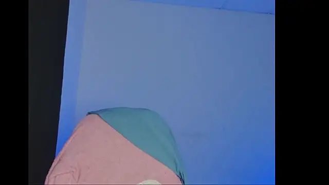 Snapshot of catalina_Ada chatting on October 27, 2025, 1:42 am catalina Ada online show from October 27, 2025, 1:42 am