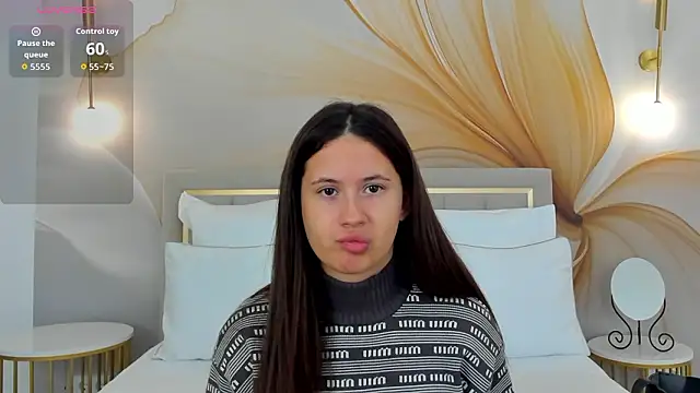 milaleoneli online show from February 4, 2026, 3:18 pm