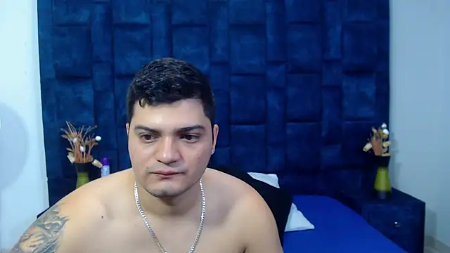 Group Lustt online show from December 21, 2025, 3:13 am