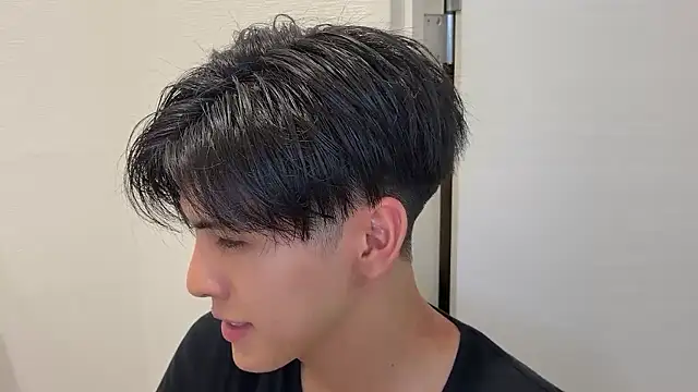 Lio kun online show from March 31, 2026, 1:11 pm