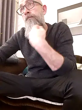 Kingsscepter online show from March 11, 2025, 5:46 pm