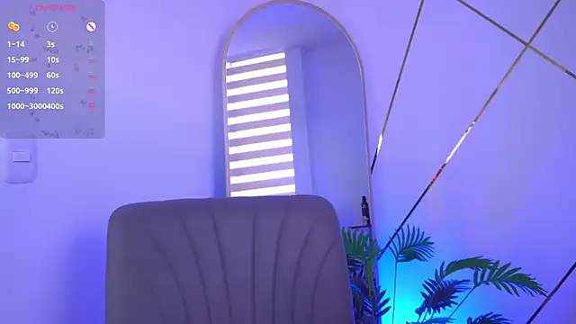 b3llaspringg online show from September 30, 2025, 9:31 pm