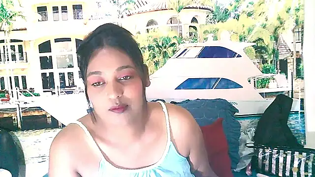 Snapshot of IndianYummy chatting on December 23, 2024, 6:33 am IndianYummy online show from December 23, 2024, 6:33 am