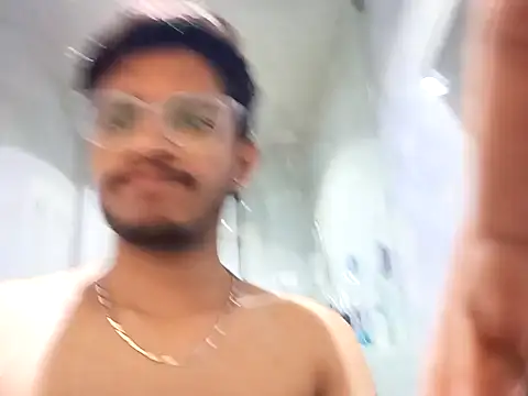 skinnyyyyyyyyy online show from January 25, 2025, 3:40 am