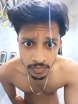 skinnyyyyyyyyy online show from November 3, 2025, 4:47 am