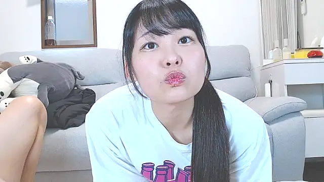 nmnk CH online show from October 11, 2025, 1:38 am