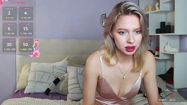 Snapshot of White_Lioness chatting on January 24, 2025, 8:54 pm White Lioness online show from January 24, 2025, 8:54 pm