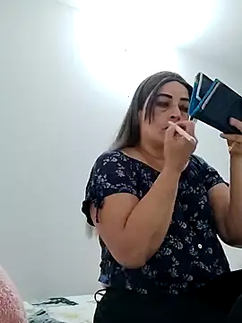  Prinscarlet  online show from December 17, 2024, 10:43 pm