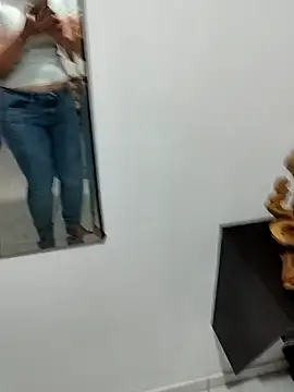  Prinscarlet  online show from December 25, 2024, 2:35 am