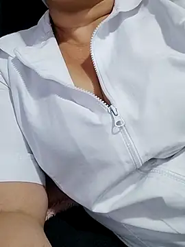  Prinscarlet  online show from September 24, 2025, 10:35 pm