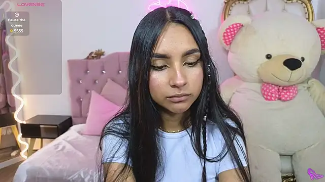 Jazmin tay online show from February 10, 2025, 7:38 pm