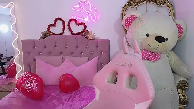 Jazmin tay online show from February 15, 2025, 7:28 pm