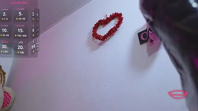 Jazmin tay online show from March 10, 2025, 10:24 pm