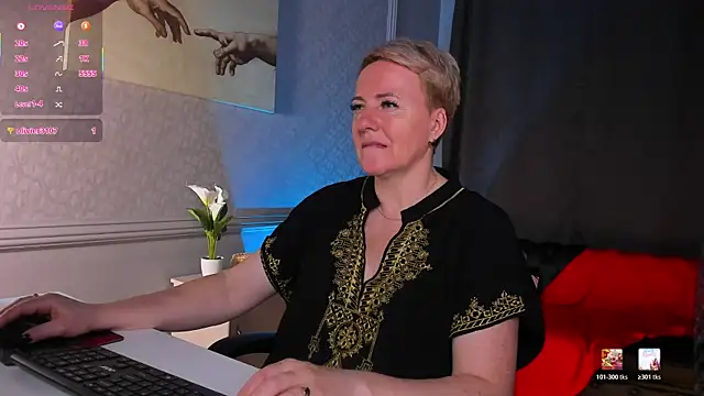 Nika Smit online show from June 19, 2026, 10:08 am