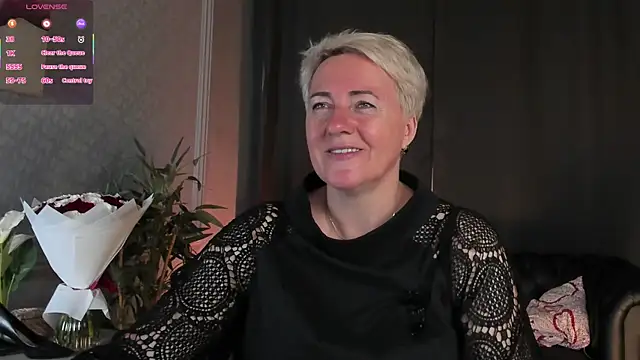 Nika Smit online show from July 25, 2026, 5:05 am