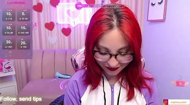 abril ch  online show from January 15, 2025, 10:49 am