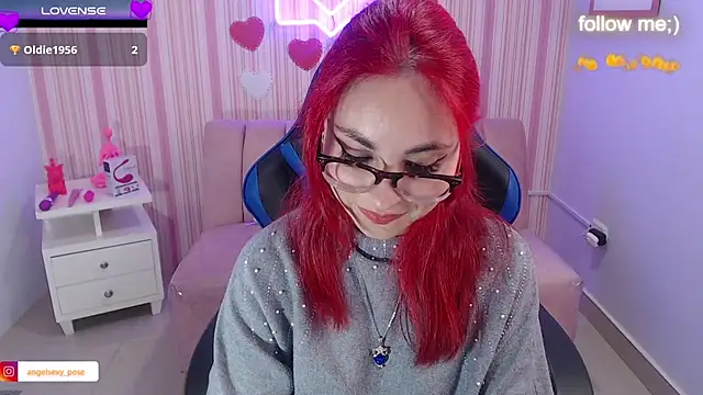 abril ch  online show from March 10, 2025, 10:59 am