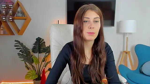 Snapshot of Hailey_Green chatting on January 18, 2026, 10:35 pm Hailey Green online show from January 18, 2026, 10:35 pm