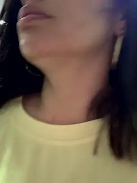 NATHALIA-28  online show from January 11, 2026, 1:05 pm