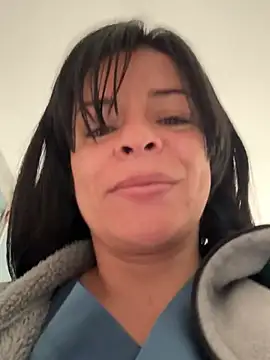 NATHALIA-28  online show from May 11, 2026, 12:11 pm