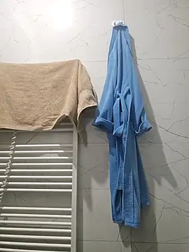 lapa525 online show from December 13, 2024, 7:32 pm