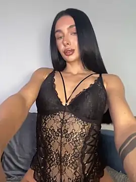 Snapshot of IvyKaelani chatting on September 19, 2025, 11:33 am IvyKaelani online show from September 19, 2025, 11:33 am
