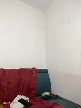 gianna smith online show from October 4, 2025, 11:03 pm