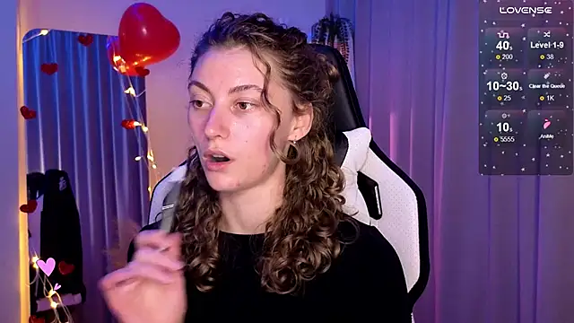 lady curls online show from February 26, 2025, 12:38 am