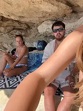 MrAndMrsSavage online show from October 13, 2025, 12:05 pm