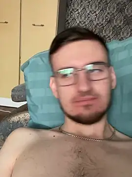 Snapshot of GrahamSouth chatting on December 21, 2024, 3:58 am GrahamSouth online show from December 21, 2024, 3:58 am