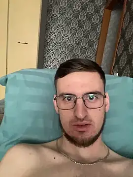 Snapshot of GrahamSouth chatting on December 29, 2024, 4:05 am GrahamSouth online show from December 29, 2024, 4:05 am