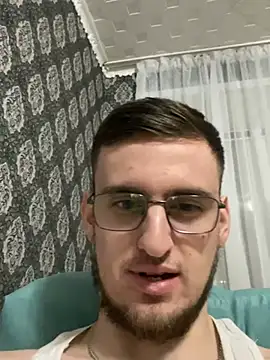 Snapshot of GrahamSouth chatting on December 29, 2024, 3:57 pm GrahamSouth online show from December 29, 2024, 3:57 pm