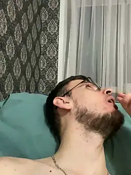 Snapshot of GrahamSouth chatting on January 3, 2025, 1:47 pm GrahamSouth online show from January 3, 2025, 1:47 pm