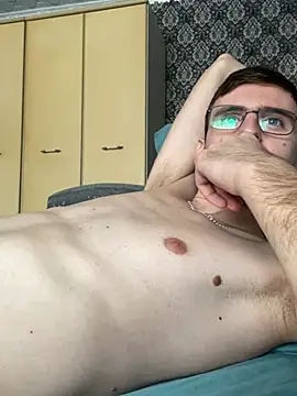 Snapshot of GrahamSouth chatting on January 10, 2025, 7:25 am GrahamSouth online show from January 10, 2025, 7:25 am