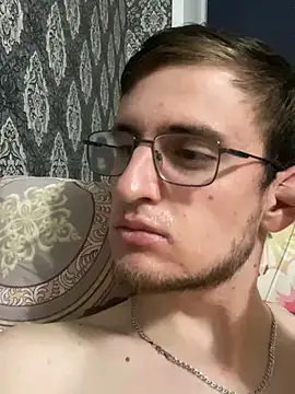 Snapshot of GrahamSouth chatting on February 9, 2025, 6:37 pm GrahamSouth online show from February 9, 2025, 6:37 pm