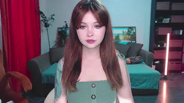 Snapshot of SYKE chatting on October 1, 2025, 3:23 am SYKE online show from October 1, 2025, 3:23 am