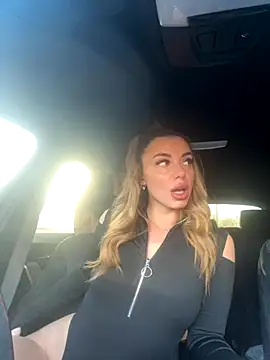 Snapshot of Gabriella_Hot_ chatting on October 18, 2025, 2:03 am Gabriella Hot online show from October 18, 2025, 2:03 am