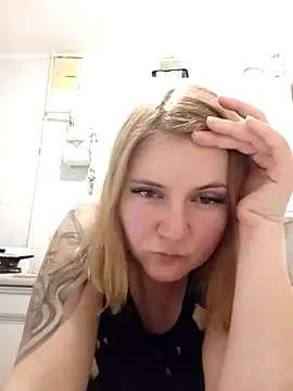 Snapshot of SckayilaGray chatting on November 27, 2025, 4:09 pm SckayilaGray online show from November 27, 2025, 4:09 pm