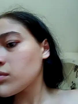 Virgin Pussy Love online show from June 15, 2026, 3:25 pm