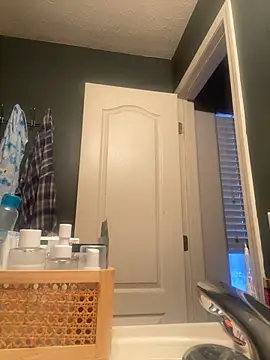 Ectorius online show from December 4, 2025, 1:31 pm