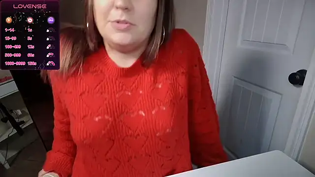 Snapshot of Brooklyn_Bee chatting on January 1, 2025, 1:58 am Brooklyn Bee online show from January 1, 2025, 1:58 am