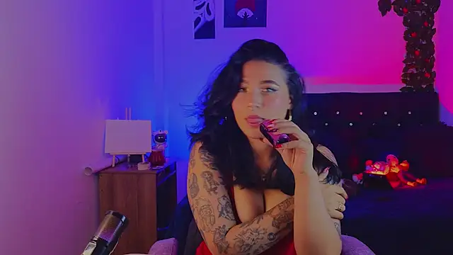 Pauilina online show from March 26, 2026, 4:23 pm