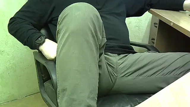 Snapshot of nikdov3 chatting on February 5, 2026, 4:50 am nikdov3 online show from February 5, 2026, 4:50 am