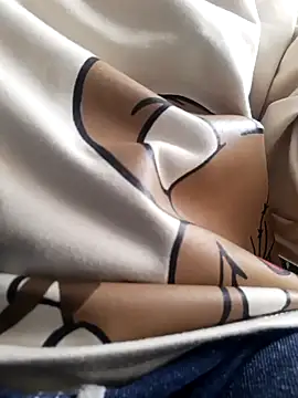 devi black13  online show from December 25, 2024, 4:22 pm