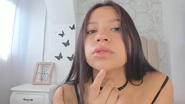 Foxy200   online show from December 4, 2024, 8:07 pm