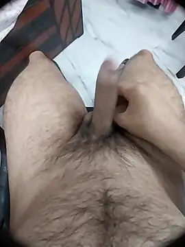 LOREZ 321 online show from April 1, 2026, 11:11 am