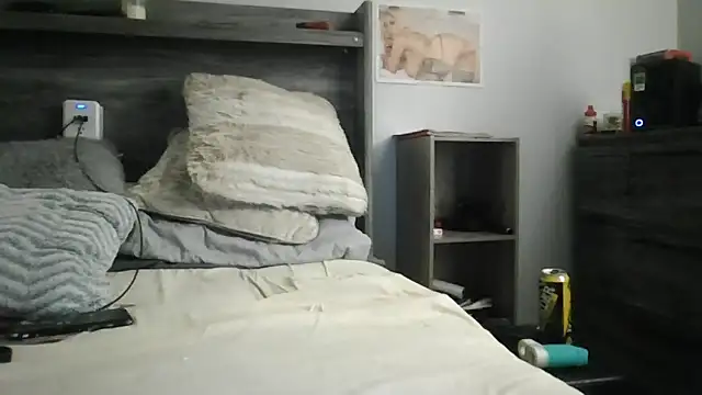 Edward LongCock online show from December 10, 2024, 4:13 am