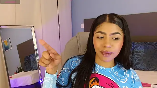 violeta leon online show from October 1, 2025, 3:45 am