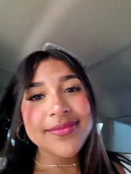 Mariangel 11 online show from October 13, 2025, 3:56 pm