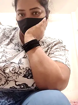 zeepe19 online show from October 10, 2025, 10:47 am